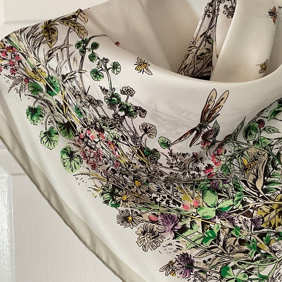 Silk Dragonfly Scarf - NWOT - Picture 4 of 12